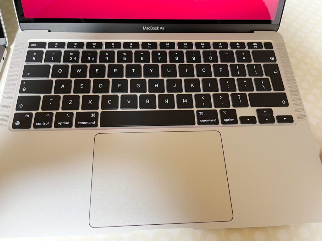 MacBook Air　UKキーボード